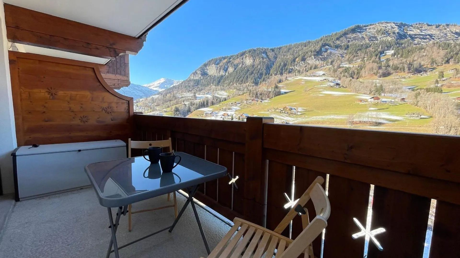 Appartement Cosy Au Pied Des Pistes Avec Balcon - Fr-1-505-220 Flumet Frankreich