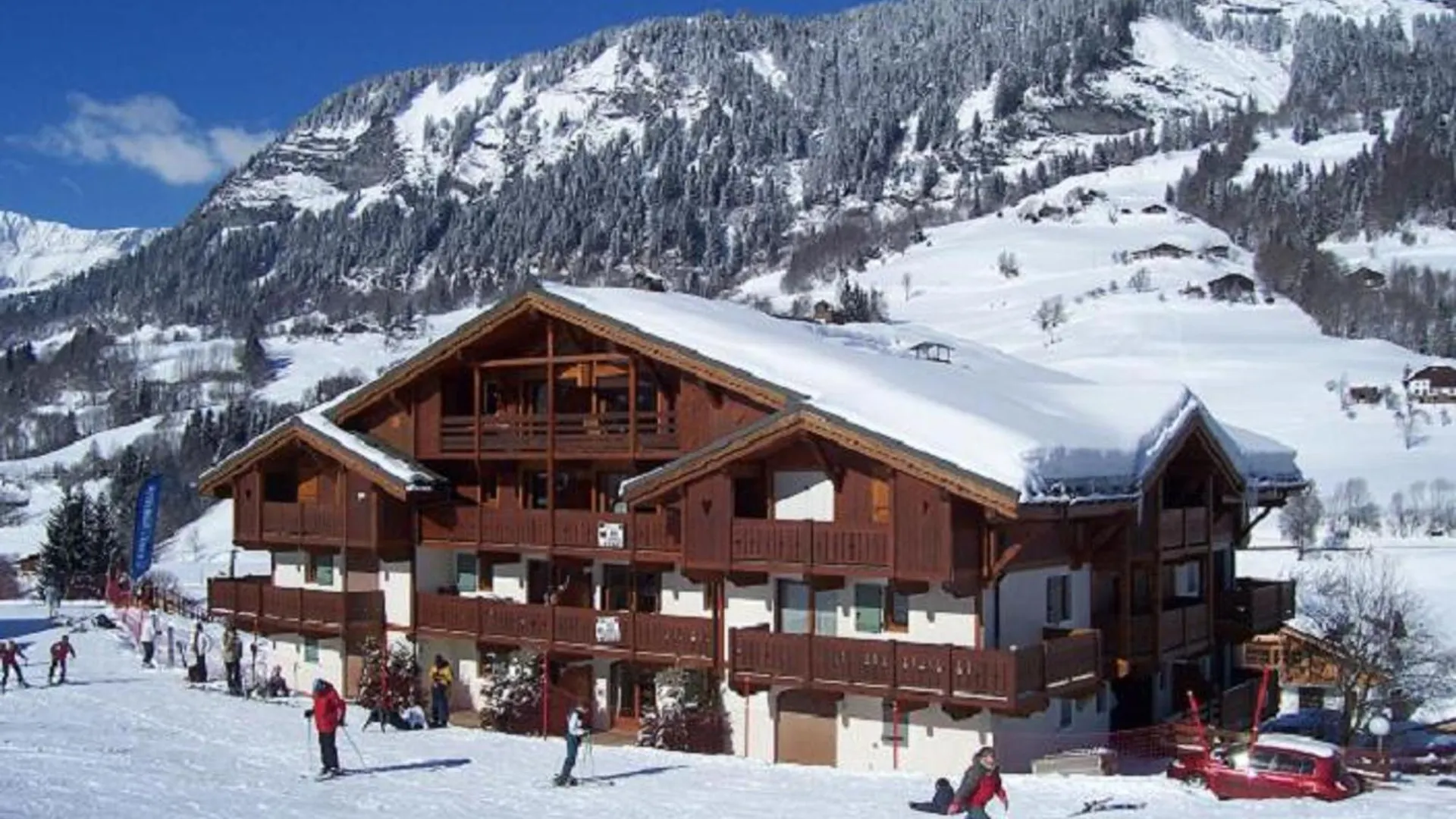 Appartement Cosy Au Pied Des Pistes Avec Balcon - Fr-1-505-220 Flumet 0*,  Frankreich